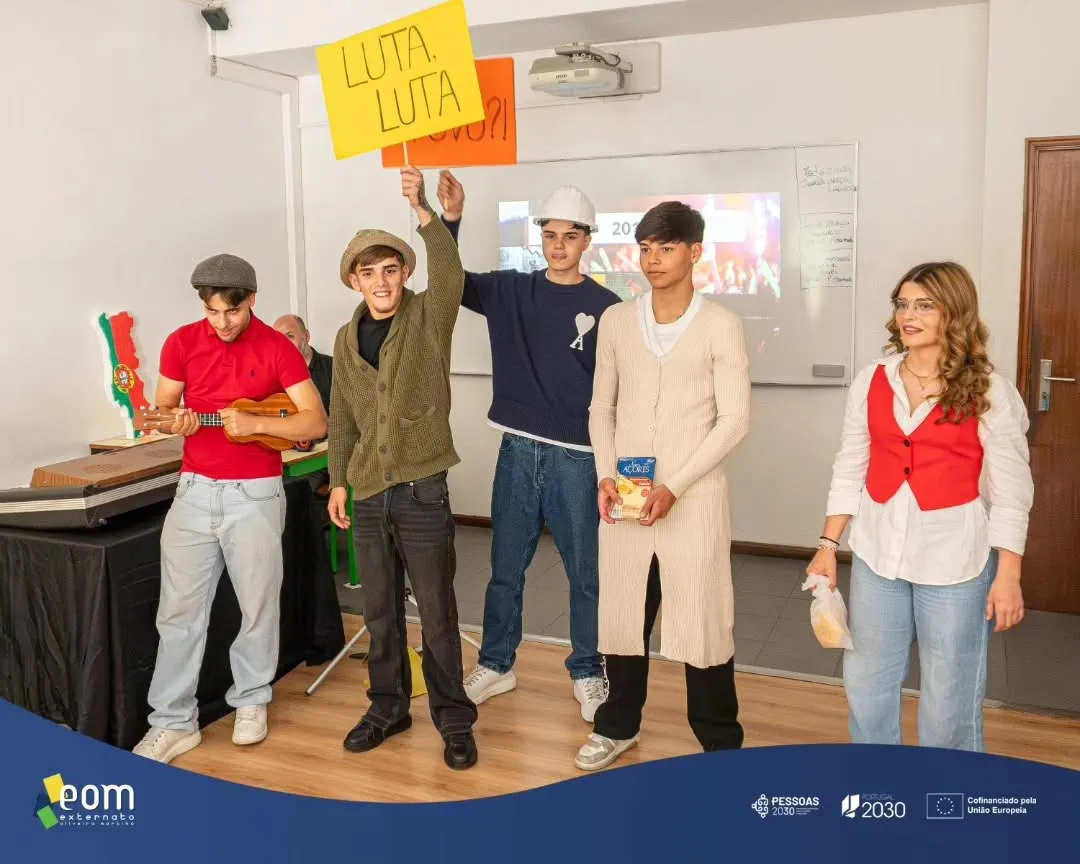 Galeria: Alunos/as de Cabeleireiro/a prestam homenagem ao Festival da Canção — imagem 8
